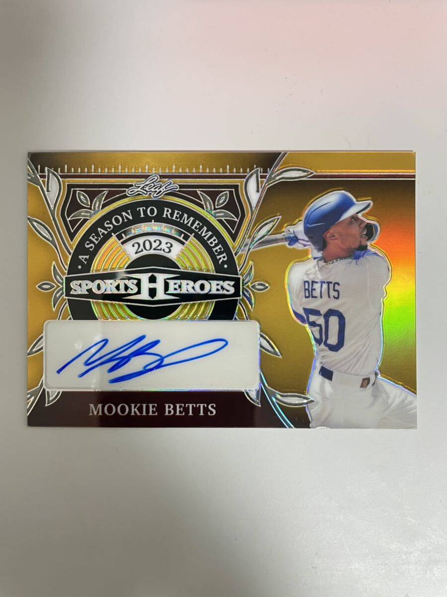 世界一枚限定 1/1 ムーキー・ベッツ 直筆サインカード autograph mookie betts 2024 leaf sports heroes Topps以外 ドジャース大谷翔平同僚の画像1