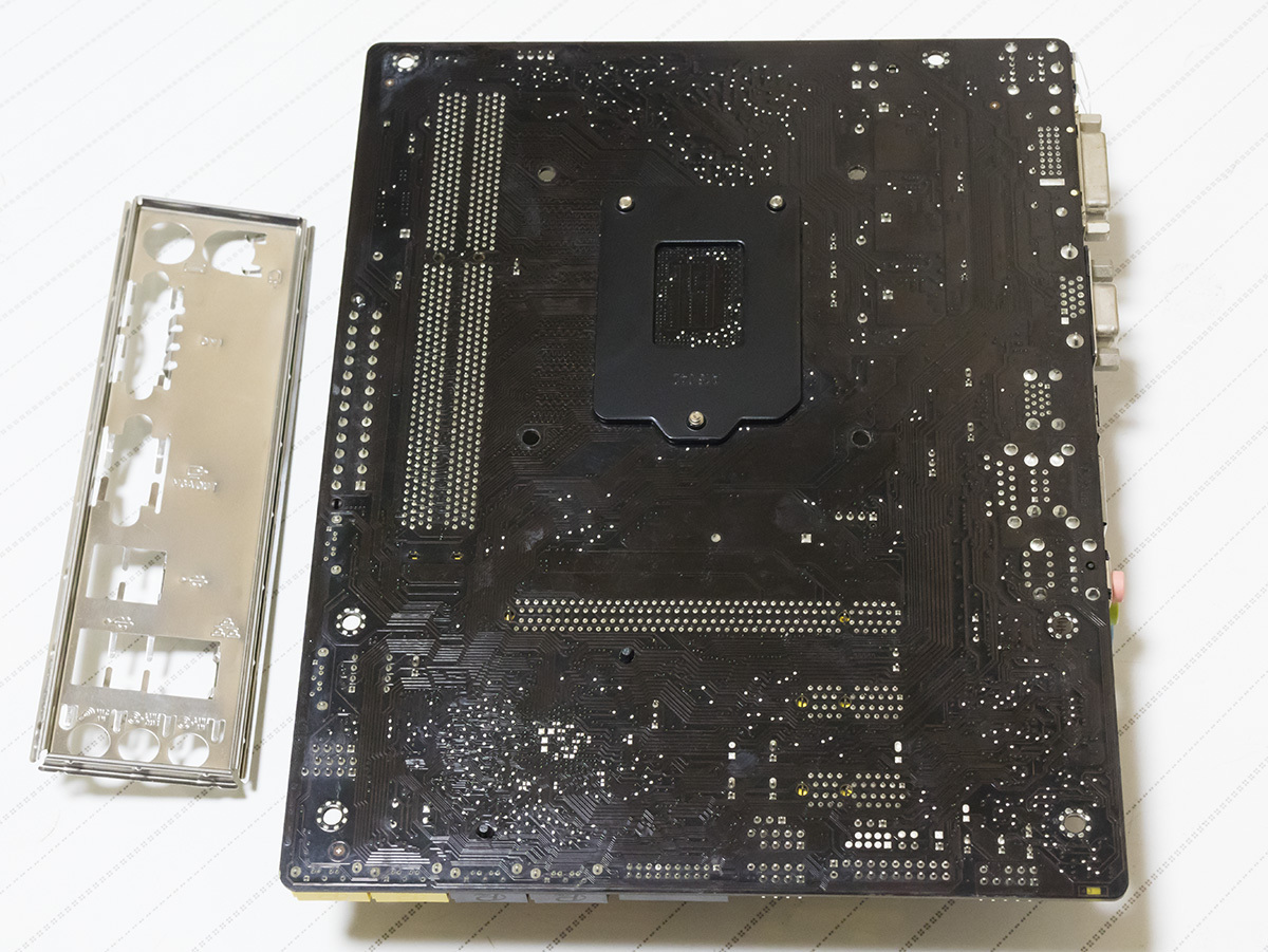 【中古品】ASUS B85M-K i7-4790S 16GBメモリ セット B85 LGA1150 microATXの画像2