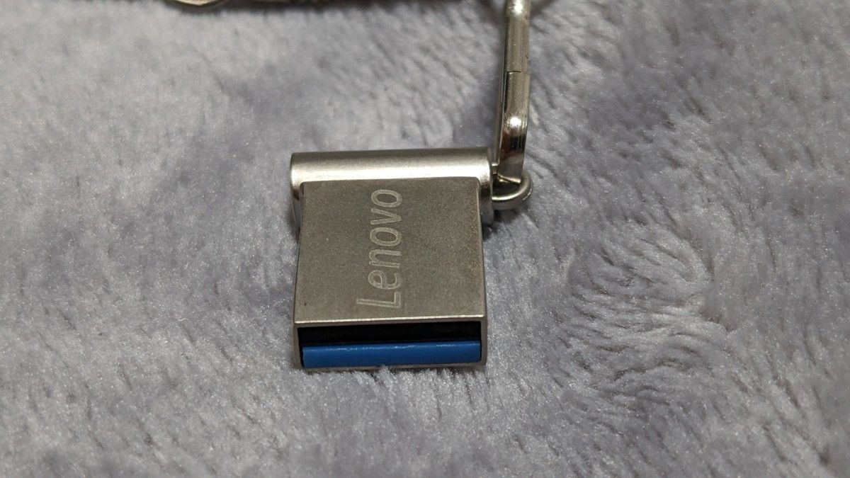超大容量！　Lenovo！　2テラバイト！USBメモリー！　新品未使用品！