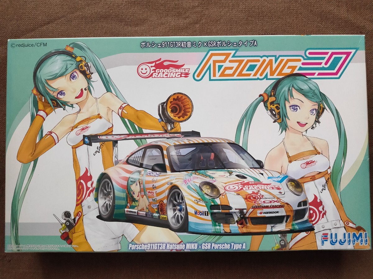 フジミ 1/24 ポルシェ911GT3R初音ミク GSRポルシェタイプA 未組立・内袋未開封・訳あり品の画像1