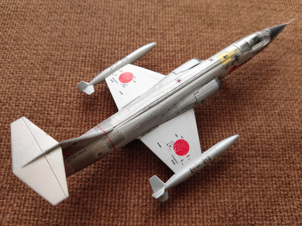 エフトイズ製 1/144スケール 航空自衛隊 F-104J 千歳基地 組立済完成品 の画像8