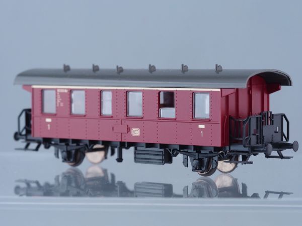 HOゲージ ROCO 一等客車 DB ドイツ国鉄 Nurnbergの画像2