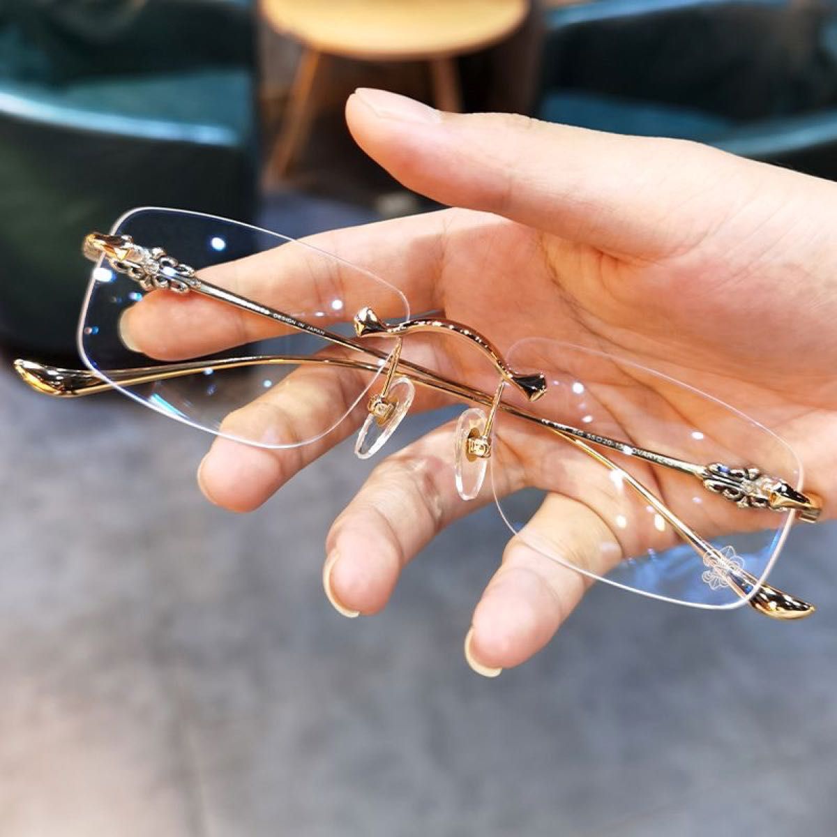 クロムハーツ風 新品 即購入可 高級仕様の眼鏡フレーム メガネ クロムハーツ風 新品 即購入可 高級仕様の眼鏡フレーム メガネ