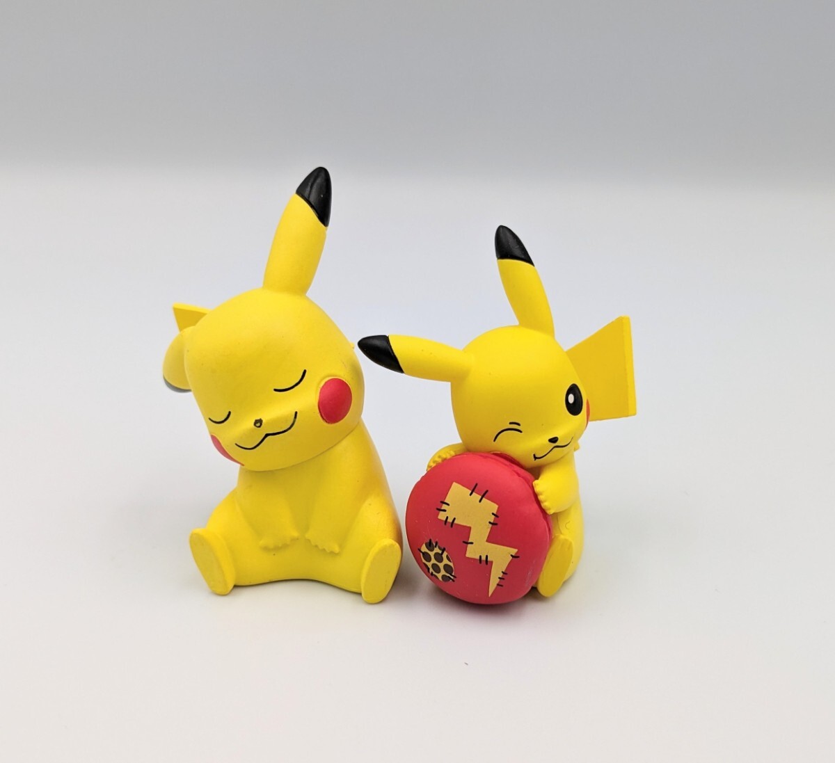ポケットモンスター ポケモン ピカチュウ ミニフィギュア 2種 ポケットモンスター ポケモン ピカチュウ ミニフィギュア 2種