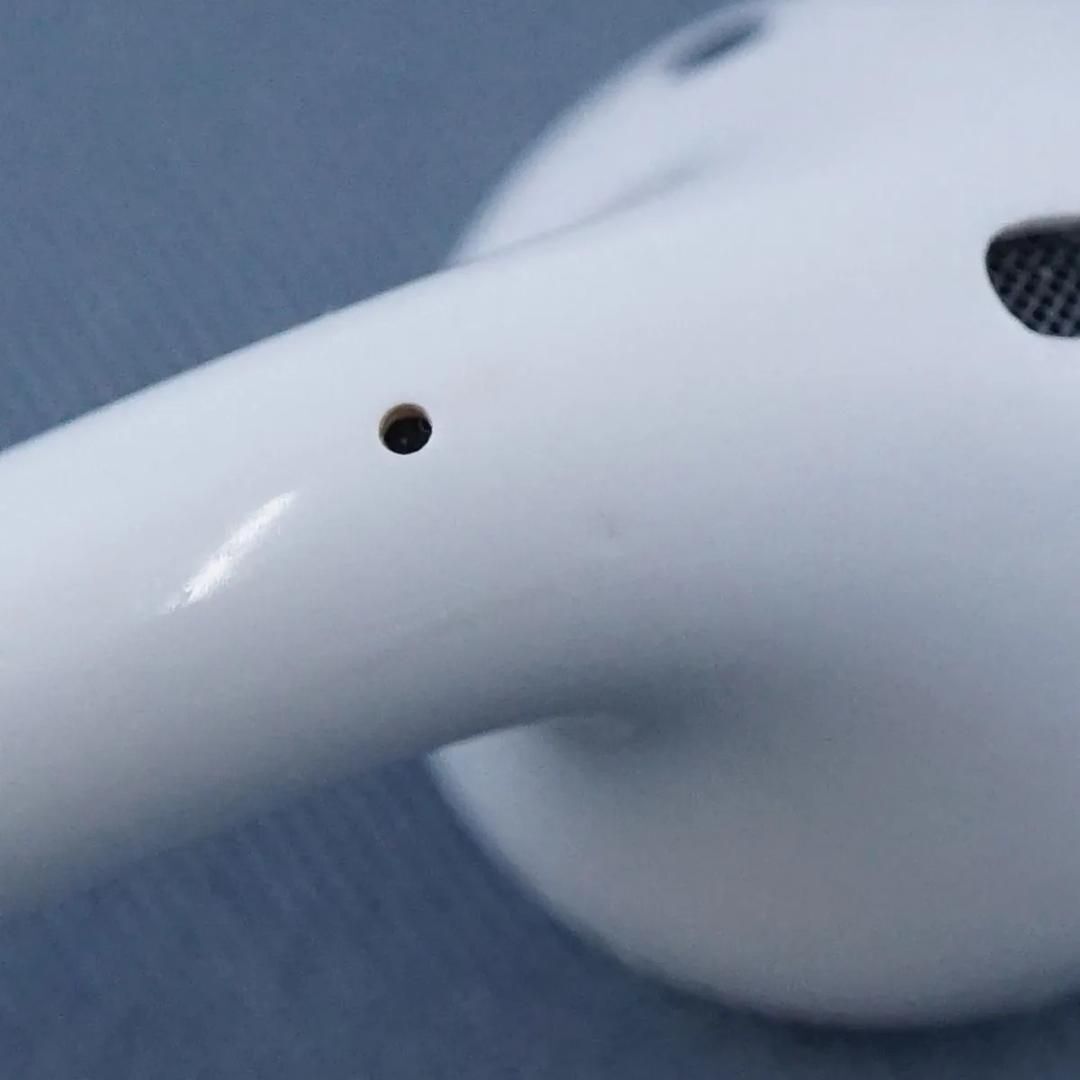 Apple AirPods エアーポッズ USED美品 左イヤホンのみ L 片耳 A2031 第二世代 正規品 MV7N2J/A 完動品 中古 T V9003_画像4