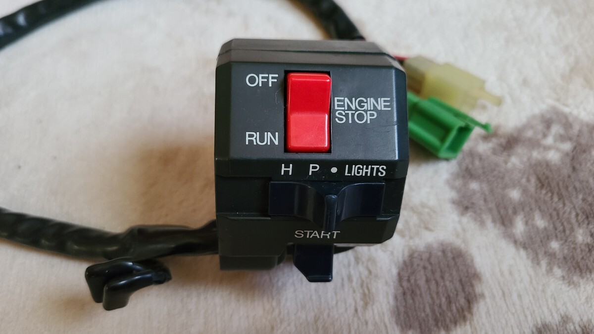 GPZ900R 純正右スイッチBOX ライトスイッチ付き GPZ750Rの画像1