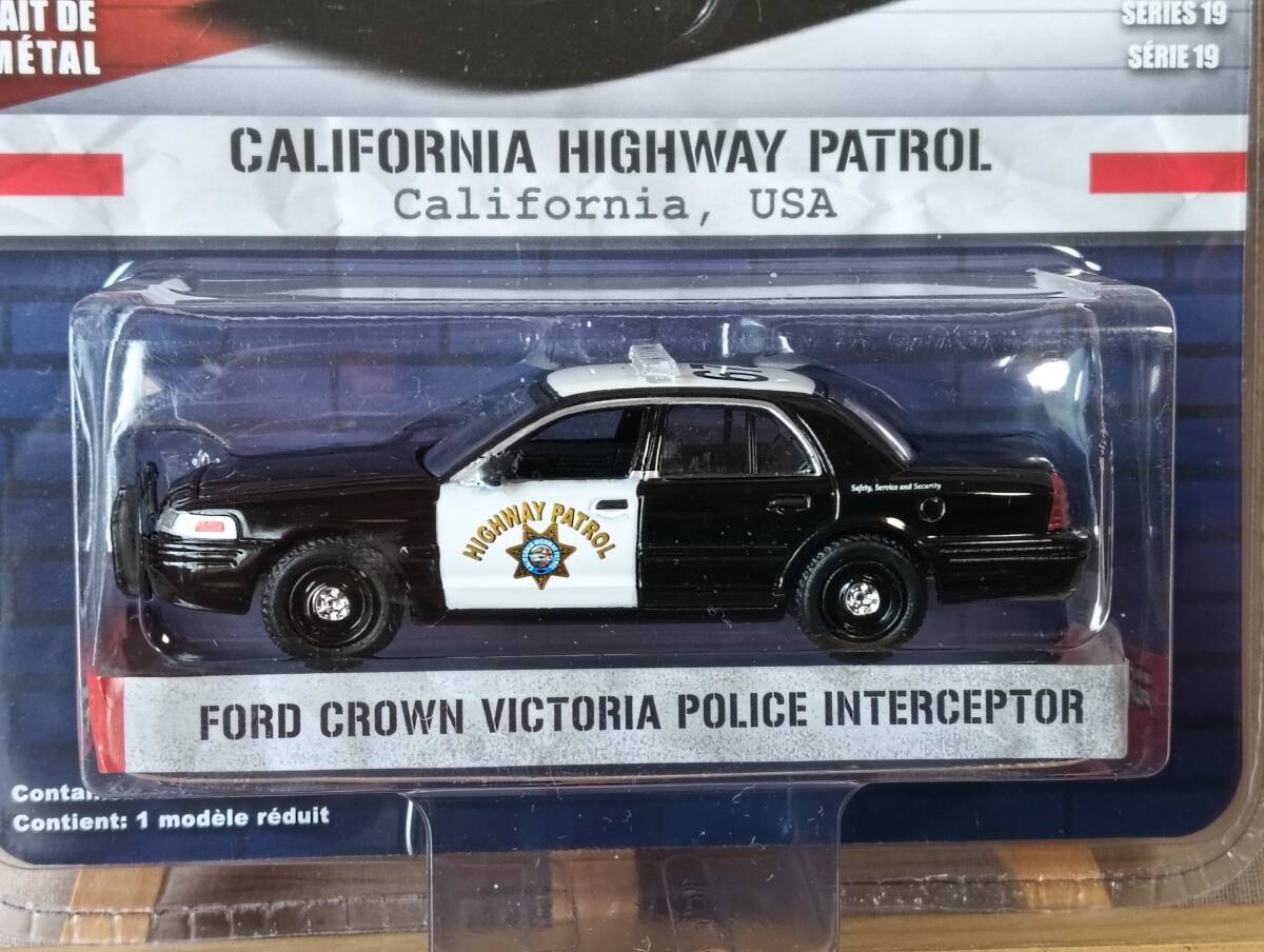 ■未開封■ GREENLIGHT 1/64 FORD CROWN VICTORIA POLICE INTERCEPTOR CALIFORNIA HIGHWAY PATROL グリーンライトの画像2