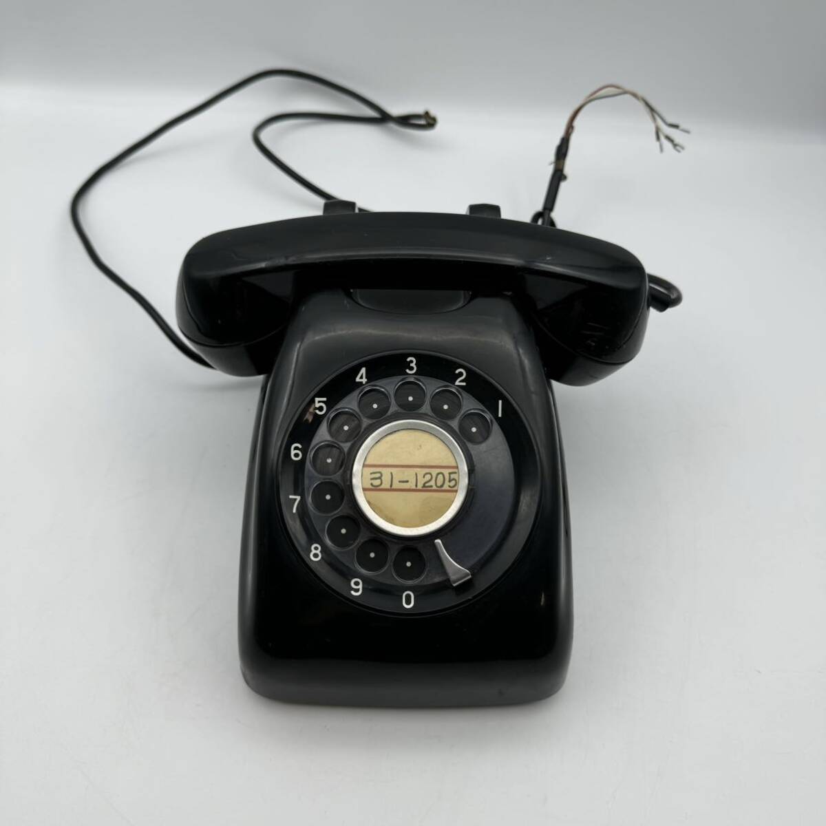  Showa Retro black telephone antique telephone machine dial type interior that time thing black telephone machine code torn 1969.5.22