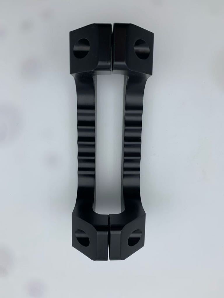 【ブラック2個セット】ハイエース 200系 アルミ製 アシストグリップ フロント用 左右セット 1-7型 全年式全モデル対応フロント手すり内装用の画像3
