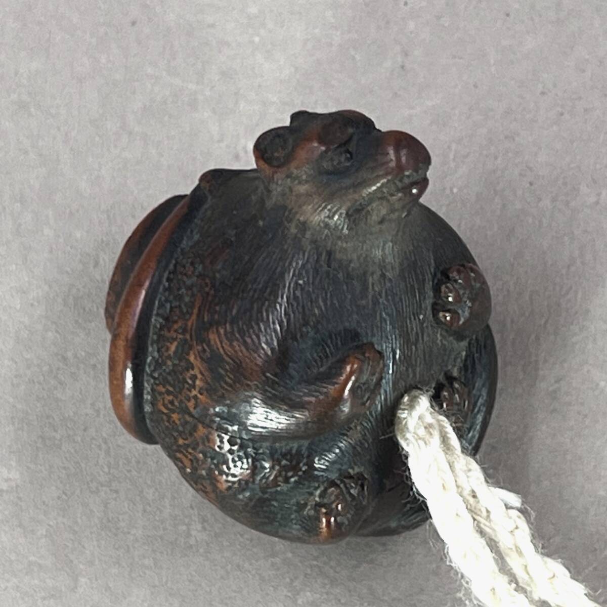 (. day ).. soup era wooden netsuke Zaimei .... tea boiler . antique collection 