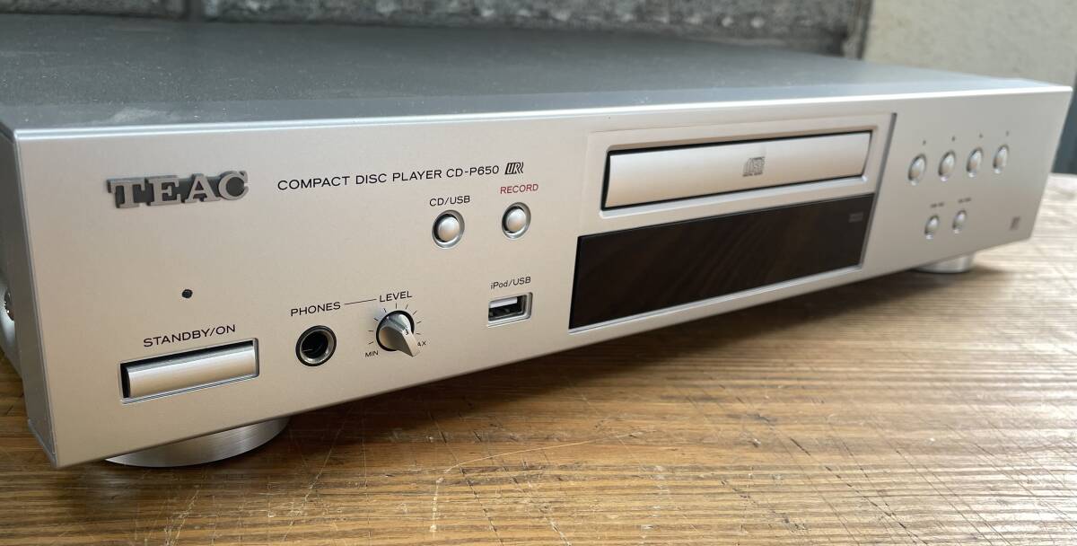 動作品　TEAC ティアック iPod対応CDプレーヤー CD-P650_画像3