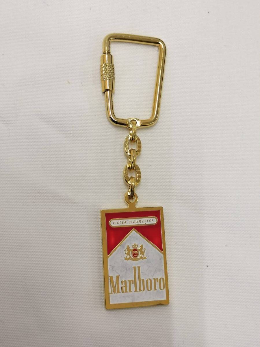 Marlboro マルボロ タバコ キーホルダー 現状品の画像1