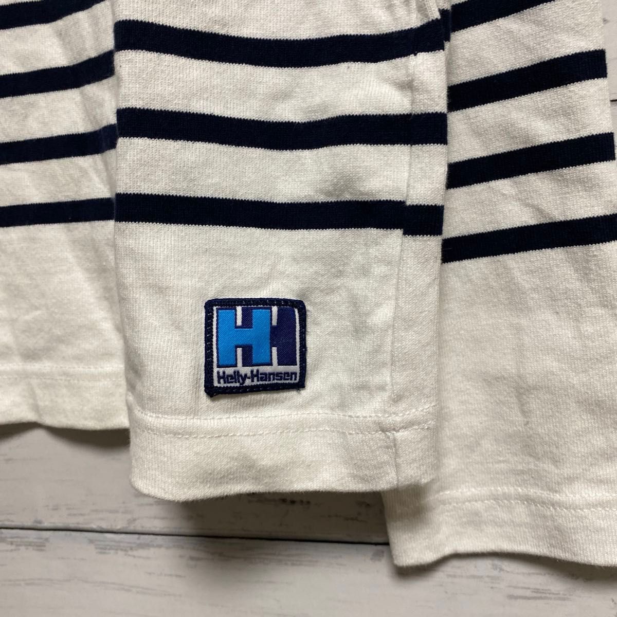 HELLY HANSEN ボーダーカットソー 長袖