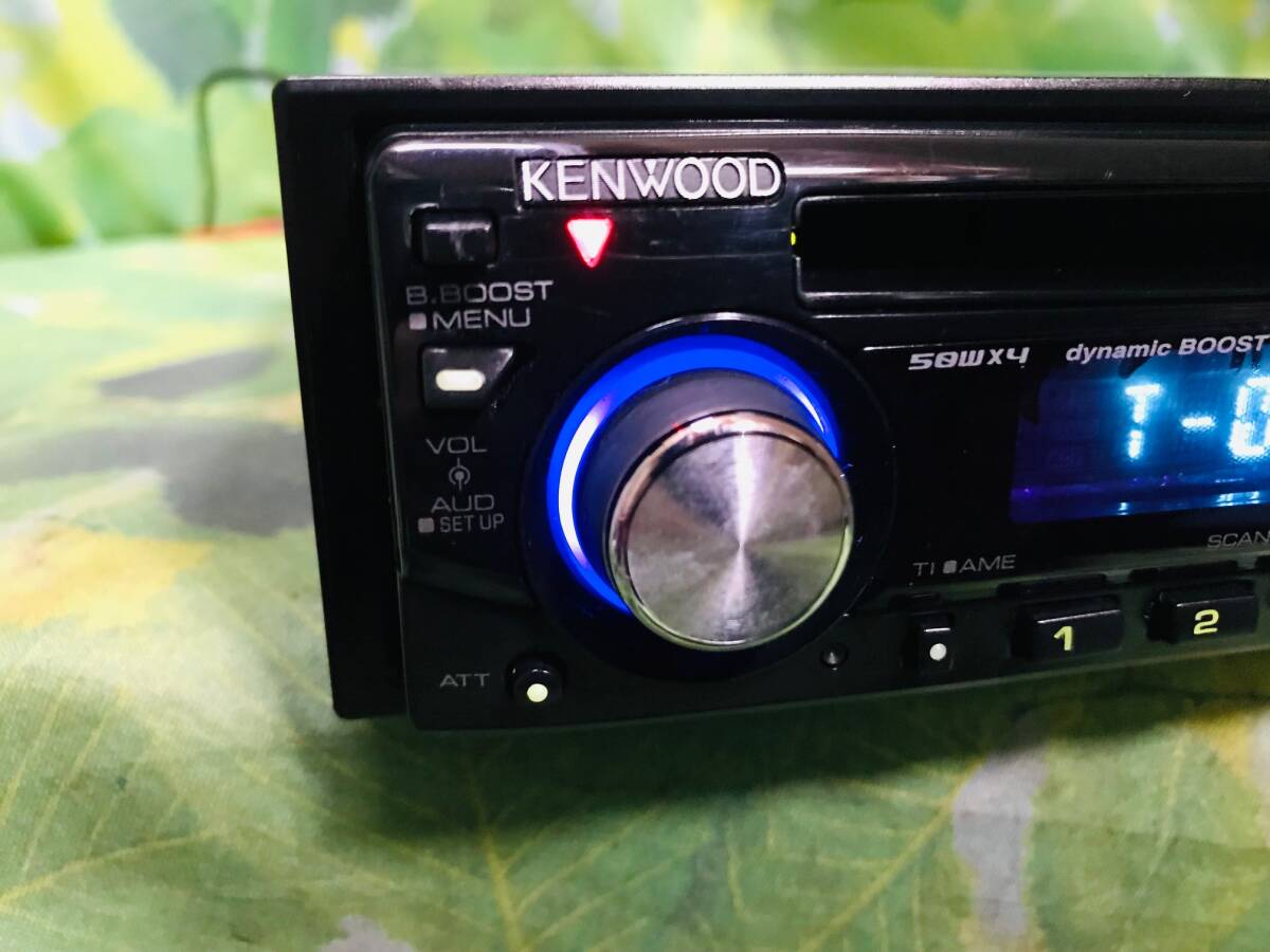 KENWOOD ケンウッド CDデッキ CDプレーヤーE222 AUX対応♪　卓上テスト済♪ トヨタ・ダイハツ カプラー　全国送料無料♪ 綺麗♪