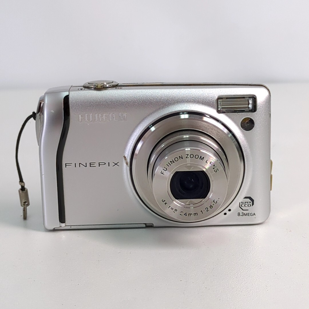 【稼働品】FUJIFILM フジフィルム FinePix F40fd デジタルカメラ コンパクトデジタルカメラ T0412_画像3