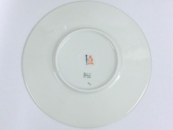 ① 希少★KPM ベルリン王立磁器製陶所★スープ カップ&ソーサー 金彩 希少 食器 アンティーク★中古品の画像9