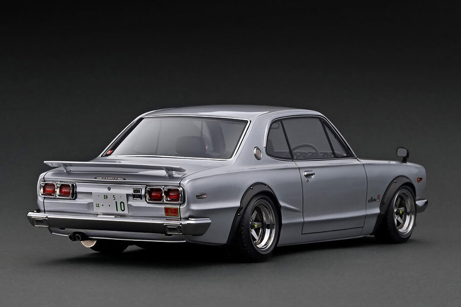 イグニッションモデル 1/18 Nissan Skyline 2000 GT-R KPGC10 Silver 10th Annive. [Model Car] ；ignition model Web限定 IG3234 ハコスカの画像3