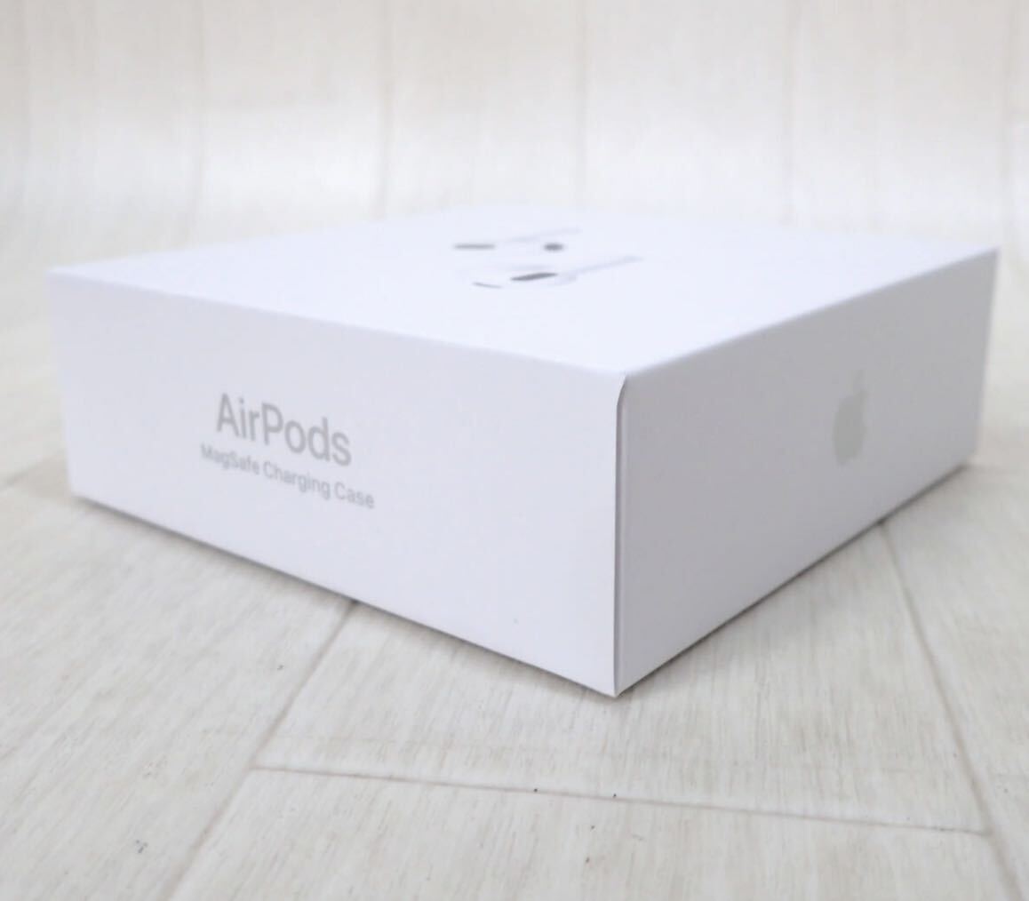 【新品・未開封】AirPods 第三世代 Apple MME73J/Aエアーポッズ アップル エアポッズ ワイヤレスイヤホン 送料無料_画像4