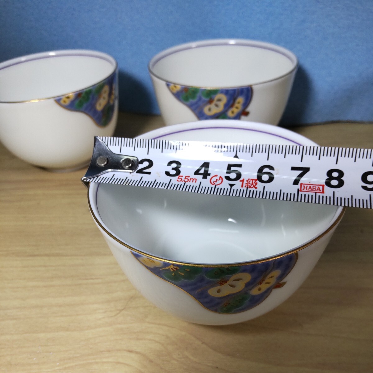 【雑貨】食器 山積窯 軍配柄 湯呑み 5客セット 金縁 金彩色絵 陶磁器 深川製磁 和食器_画像8