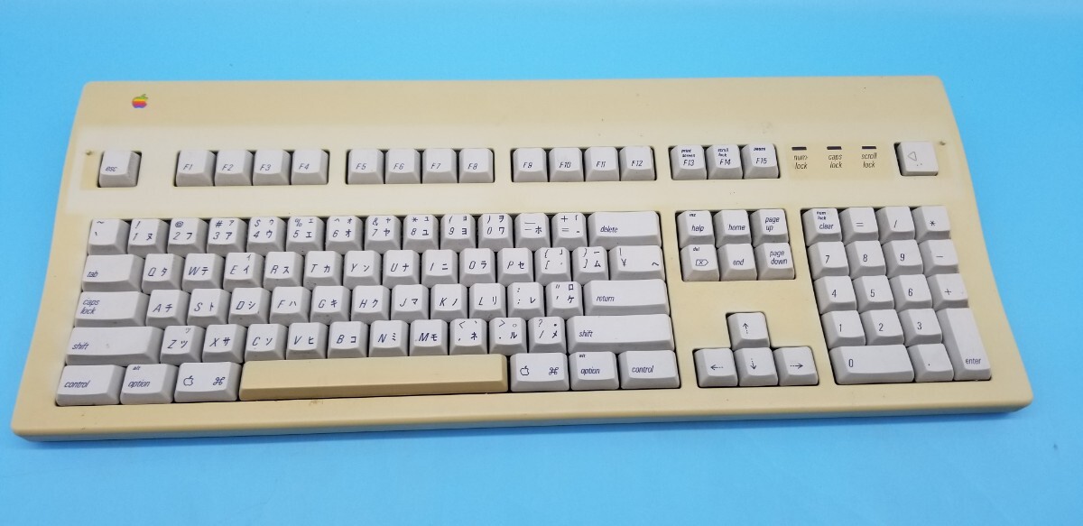 ジャンク Apple Extended Keyboard キーボード M3501 動作未確認 ジャンクの画像1