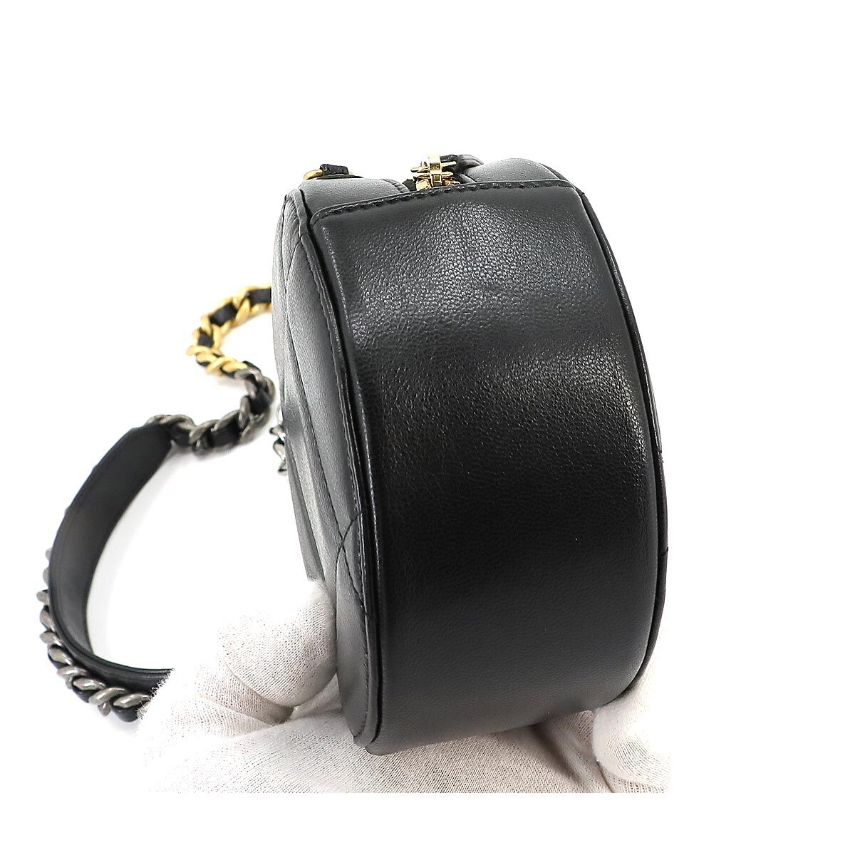 未使用 展示品 シャネル CHANEL 19 ラウンド クラッチ チェーン ショルダー バッグ レザー ブラック AP0945 Chanel 19 Bag 90229998_画像8