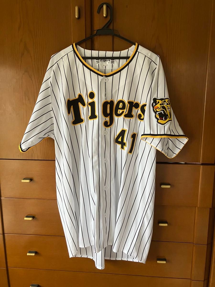 阪神タイガース 村上投手 背番号41 レプリカユニフォーム XO 阪神タイガース 村上投手 背番号41 レプリカユニフォーム XO