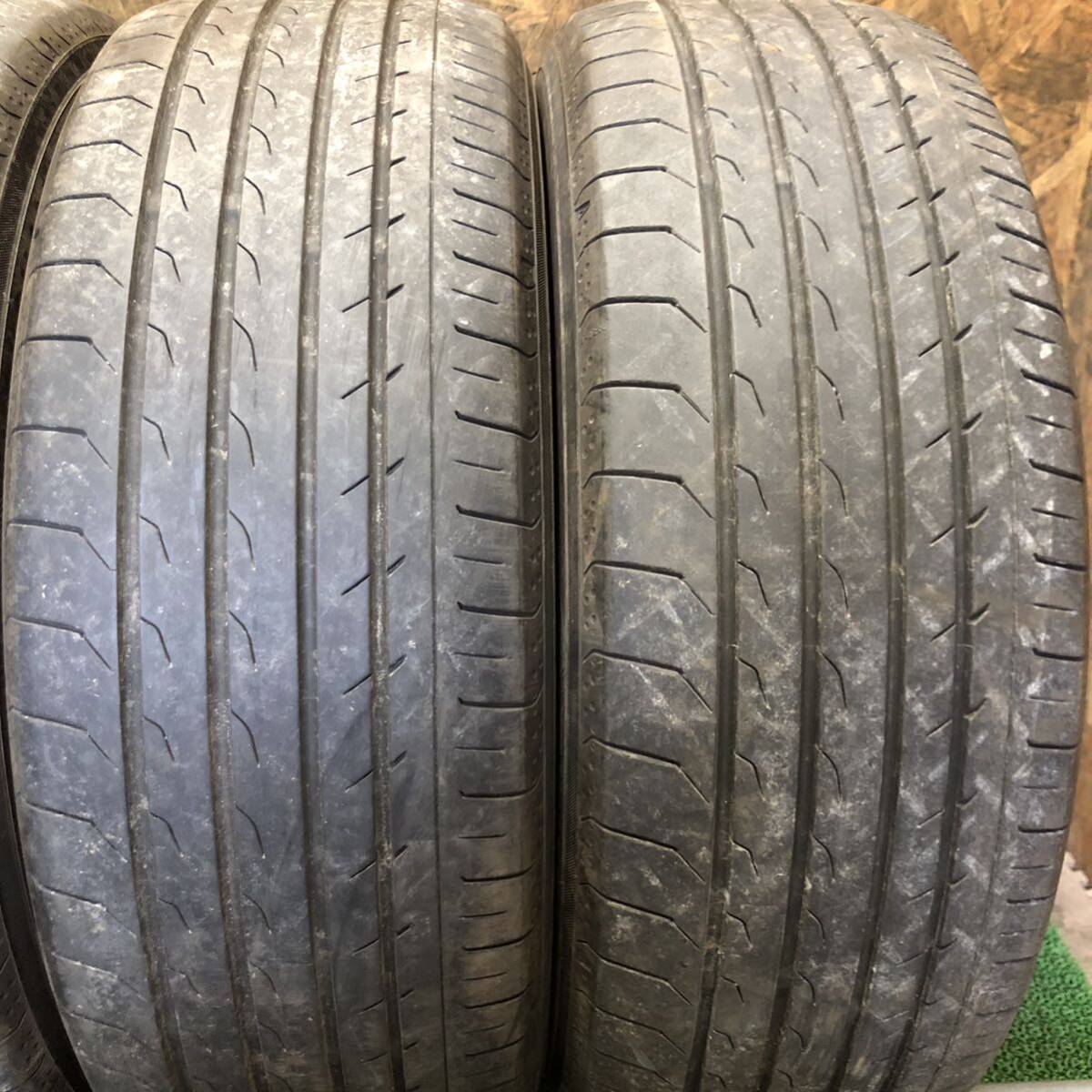 YOKOHAMA BLUEARTH-RV RV03 215/60R17 96H 極上バリ山4本価格 E-117 福岡 ★引取り大歓迎★即決サービス品★早い者勝ち★の画像4