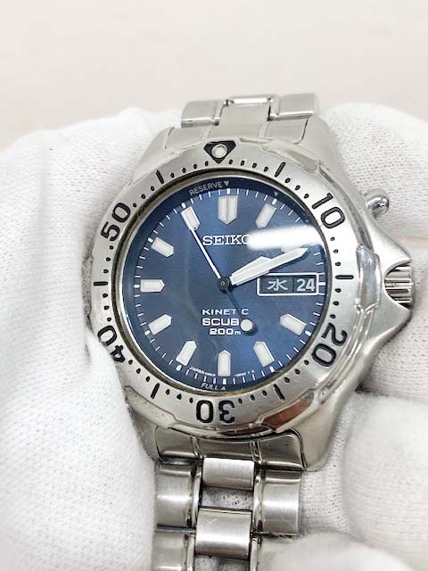 セイコー☆SEIKO☆KINETIC SCUBA 200M☆SSケースSSベルト☆ねじ込み式リュウズ☆稼働品☆5M63-0B30☆MADE IN JAPAN☆美品の画像2