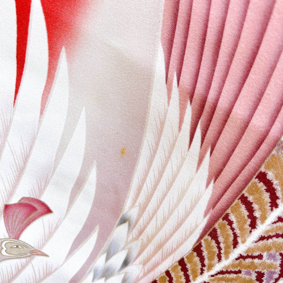 振袖 成人式 結婚式 リメイク 赤 ピンク 白 着物 正絹 鳳凰 牡丹 羽根