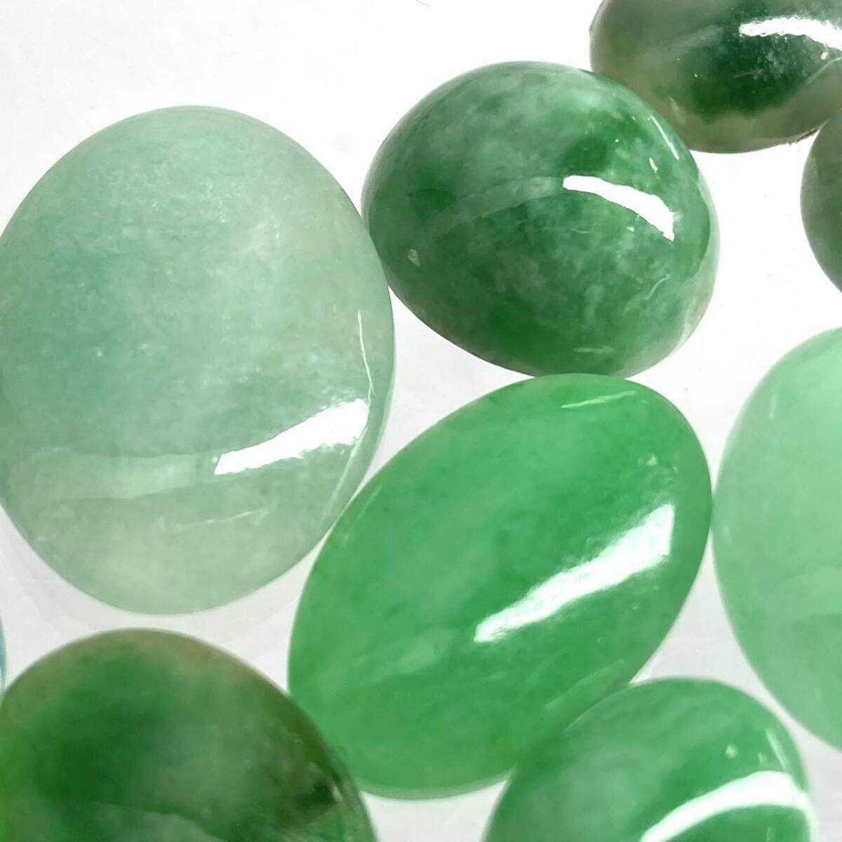 〔天然本翡翠8点おまとめ100ct〕a ルース 裸石 宝石 ジュエリー jewelry ジェイダイト lavender jadite jade ヒスイ ひすい ②の画像2