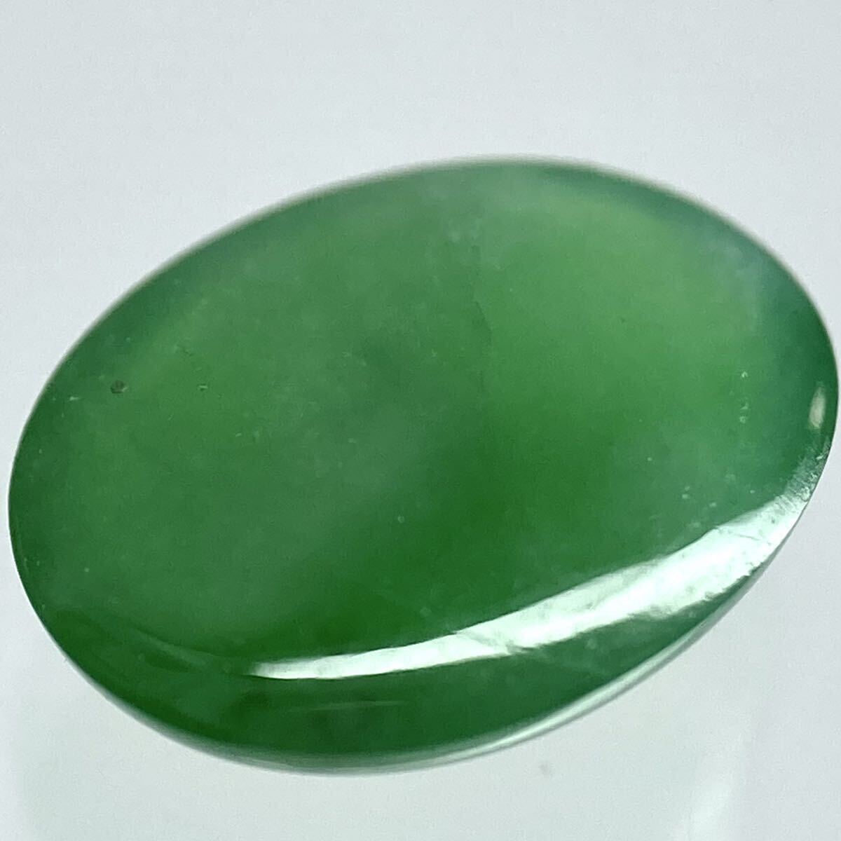 〔天然本翡翠1.011ct〕A 約7.76×6.06mm ルース 裸石 宝石 ジュエリー jade jadeite ジェダイト ソーティング テDE0の画像2