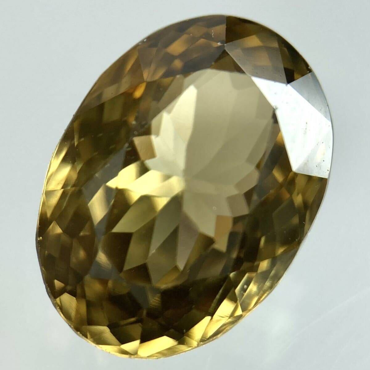 〔 природный  ... около 3.816ct〕a около 10.47×8.02mm ... ... камень  zircon драгоценный камень   ... 