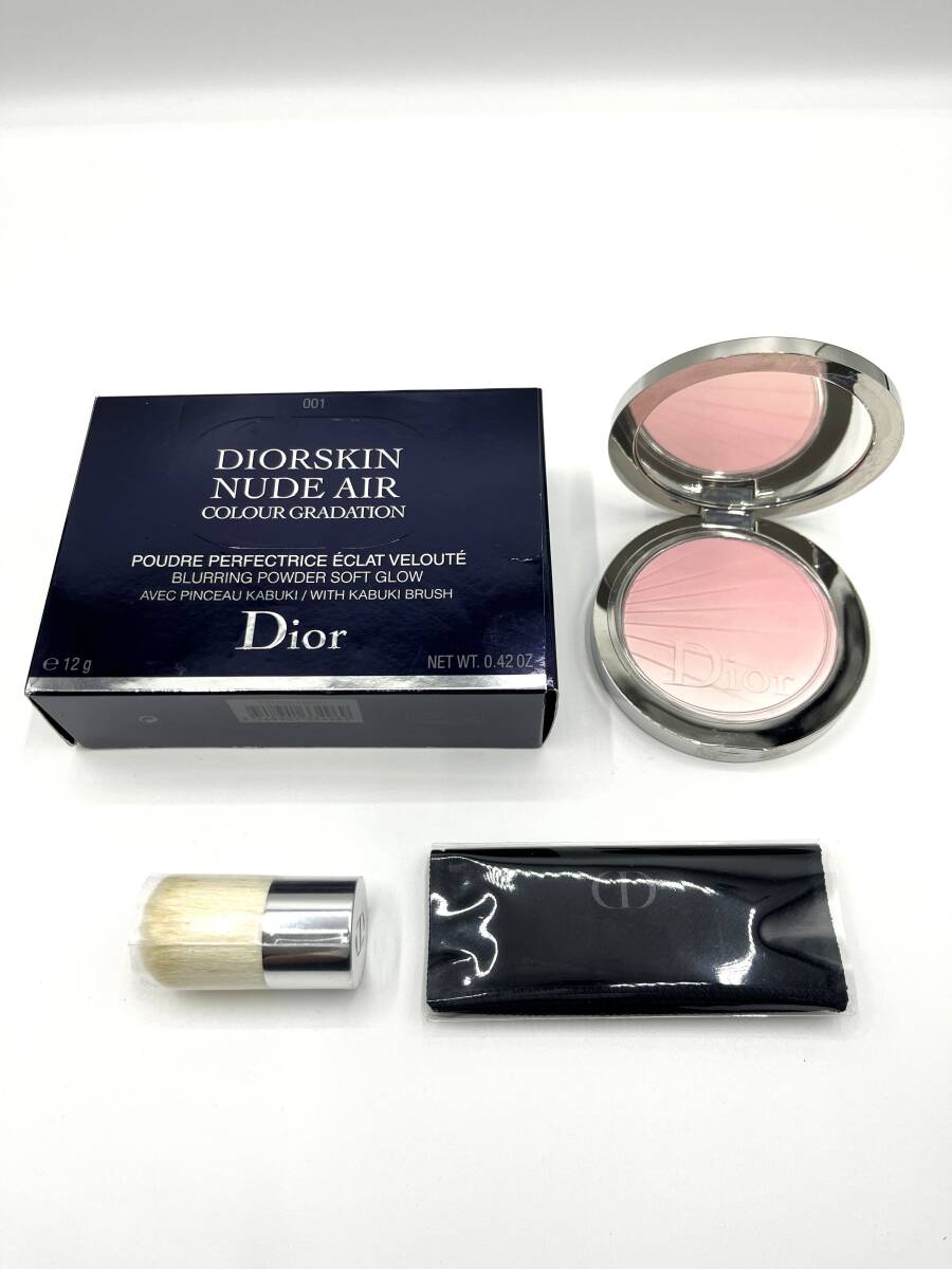 Dior ディオールスキン ヌードエアー パウダー コンパクト 001 ライジングピンク フェイスパウダー カラー グラデーション_画像1