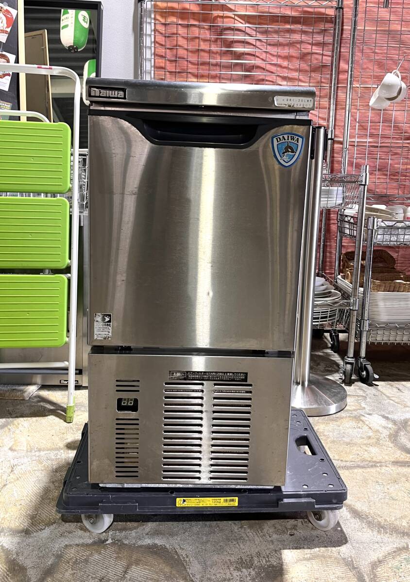 【2012年製 ダイワ 製氷機】 395×450×800ｍｍ DRI-25LME 業務用 厨房機器 厨房備品 飲食店 店舗用 全自動製氷機 キューブアイス 100Vの画像3