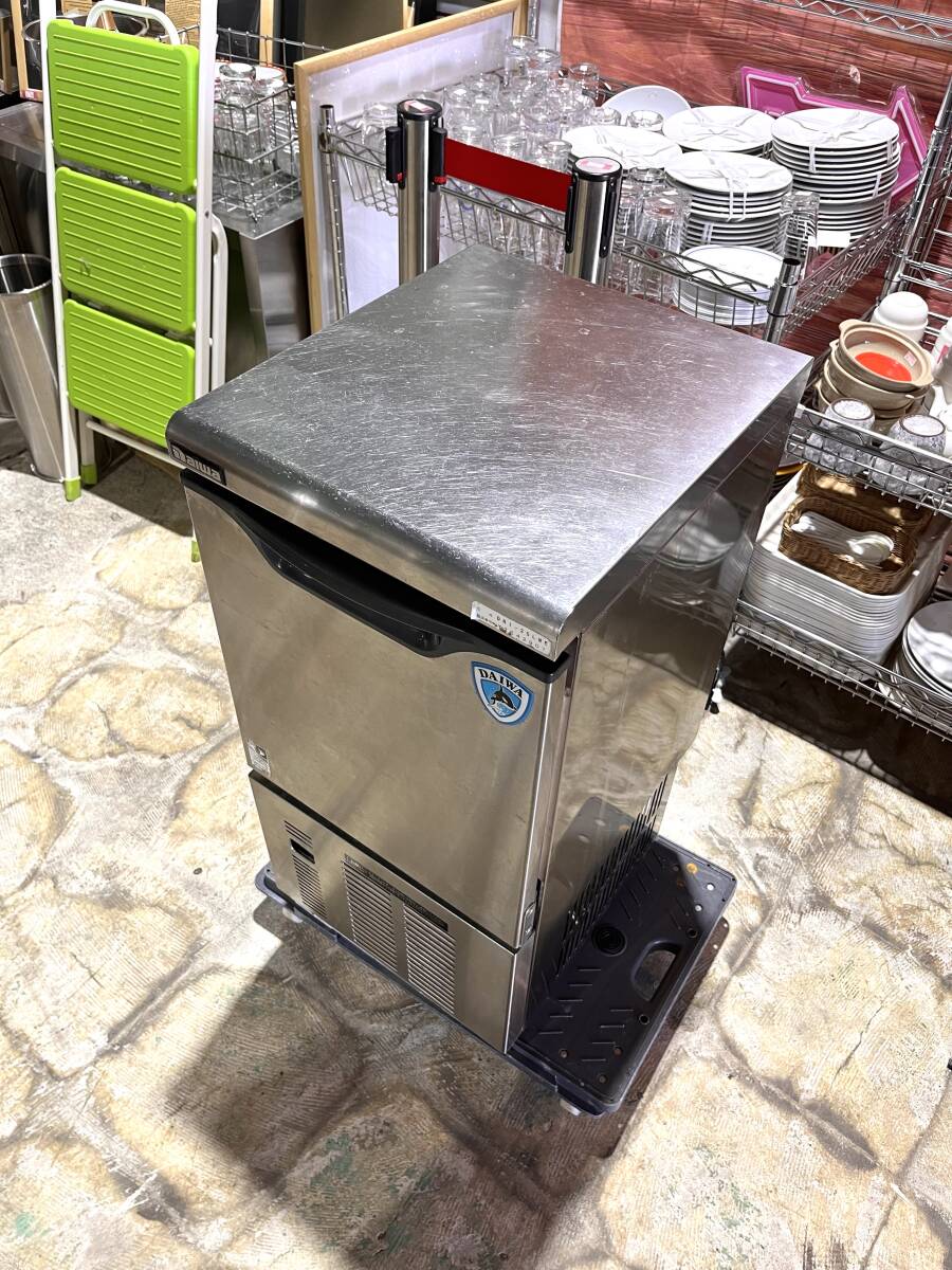 【2012年製 ダイワ 製氷機】 395×450×800ｍｍ DRI-25LME 業務用 厨房機器 厨房備品 飲食店 店舗用 全自動製氷機 キューブアイス 100Vの画像1