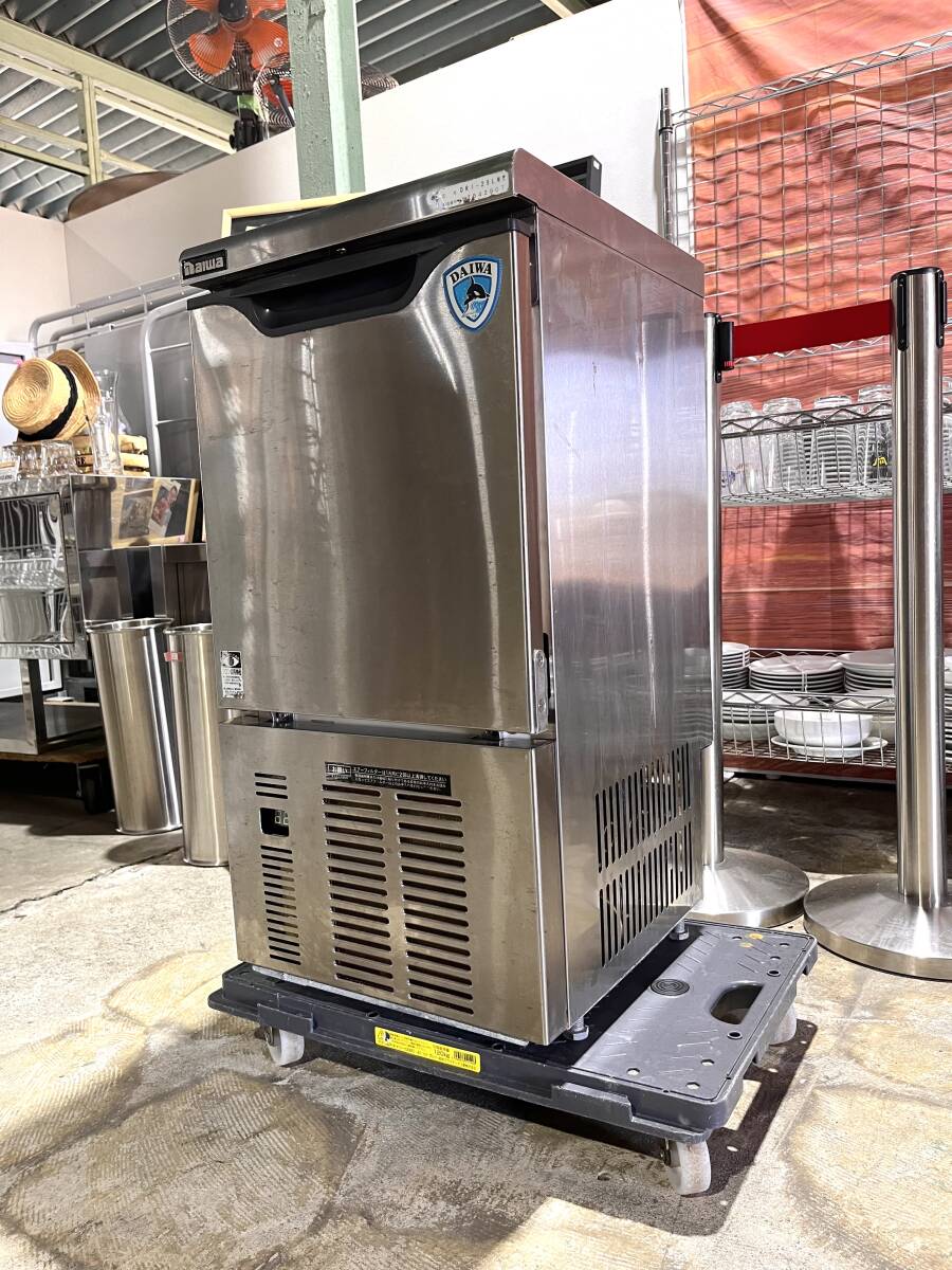【2012年製 ダイワ 製氷機】 395×450×800ｍｍ DRI-25LME 業務用 厨房機器 厨房備品 飲食店 店舗用 全自動製氷機 キューブアイス 100Vの画像10