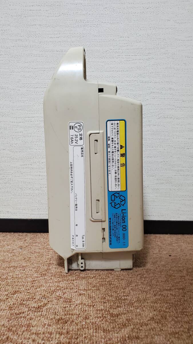 8.1Ah X60-11 YAMAHA 電動自転車バッテリー良品_画像4