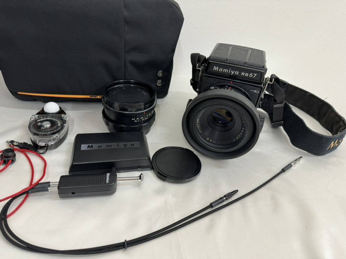 動作未確認 マミヤ Mamiya RB67 Pro SD 中判カメラ レンズセット 付属品 ボディリアキャップ レリーズケーブル 中間リングの画像1