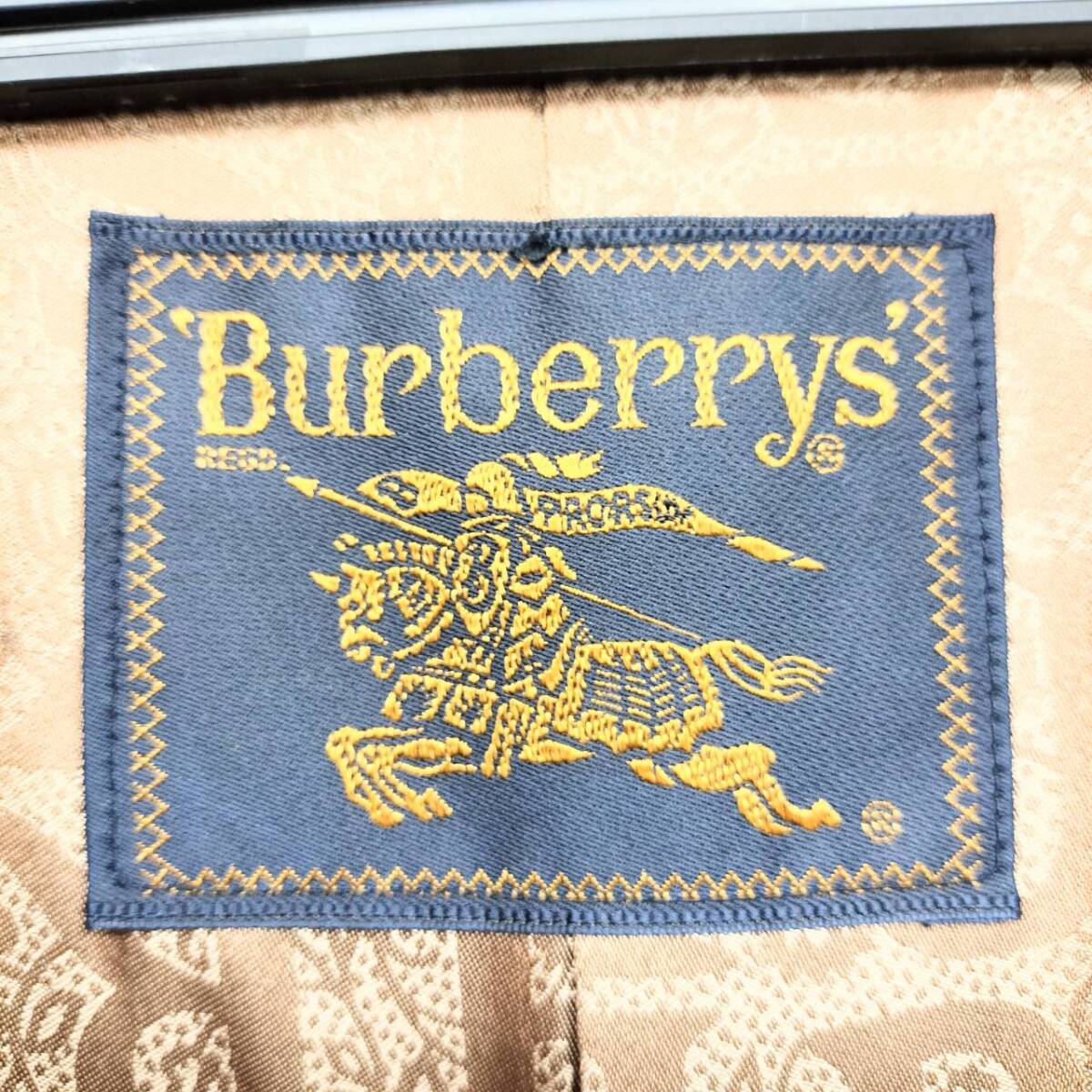 【K-26527】1円～ Burberrys カシミヤ100％ コート 肩幅:46㎝/身幅:60㎝/着丈:113.5㎝/袖丈:53㎝(実寸) サイズ表記無し バーバリー 金タグ_画像4