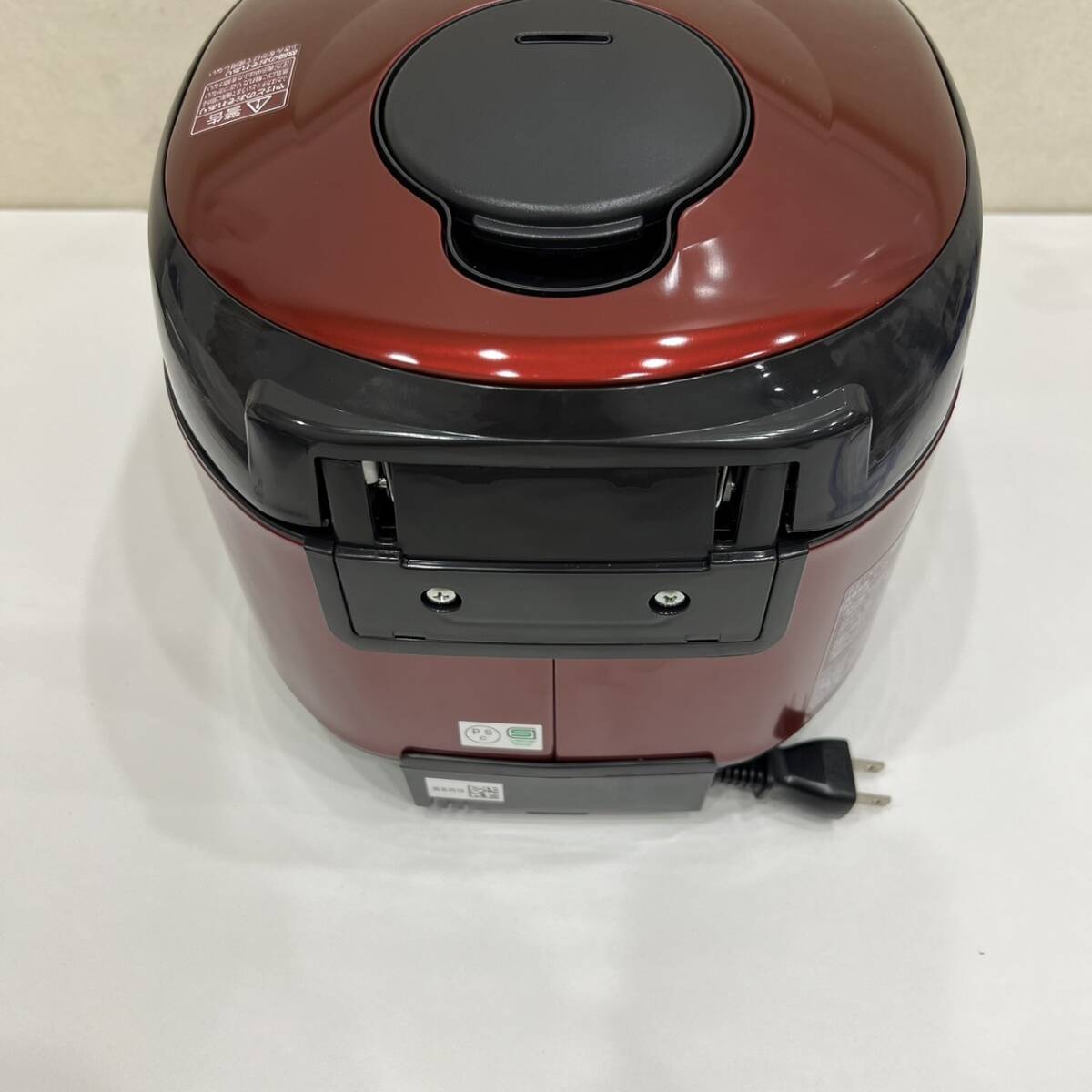 【K-28326】 日立 HITACHI IHジャー 炊飯器 5.5合炊き RZ-H10EJ-R メタリックレッド ほぼ未使用品 1円スタート_画像4