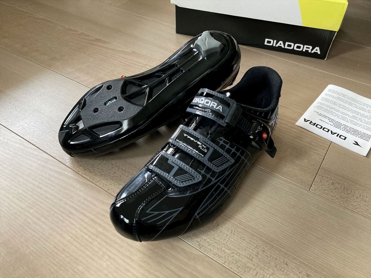 ★1セットのみ 未使用 DIADORA ディアドラ Trivex Plus ロードシューズ 27.5cm 43 SPD-SL 黒黒 即決_画像2