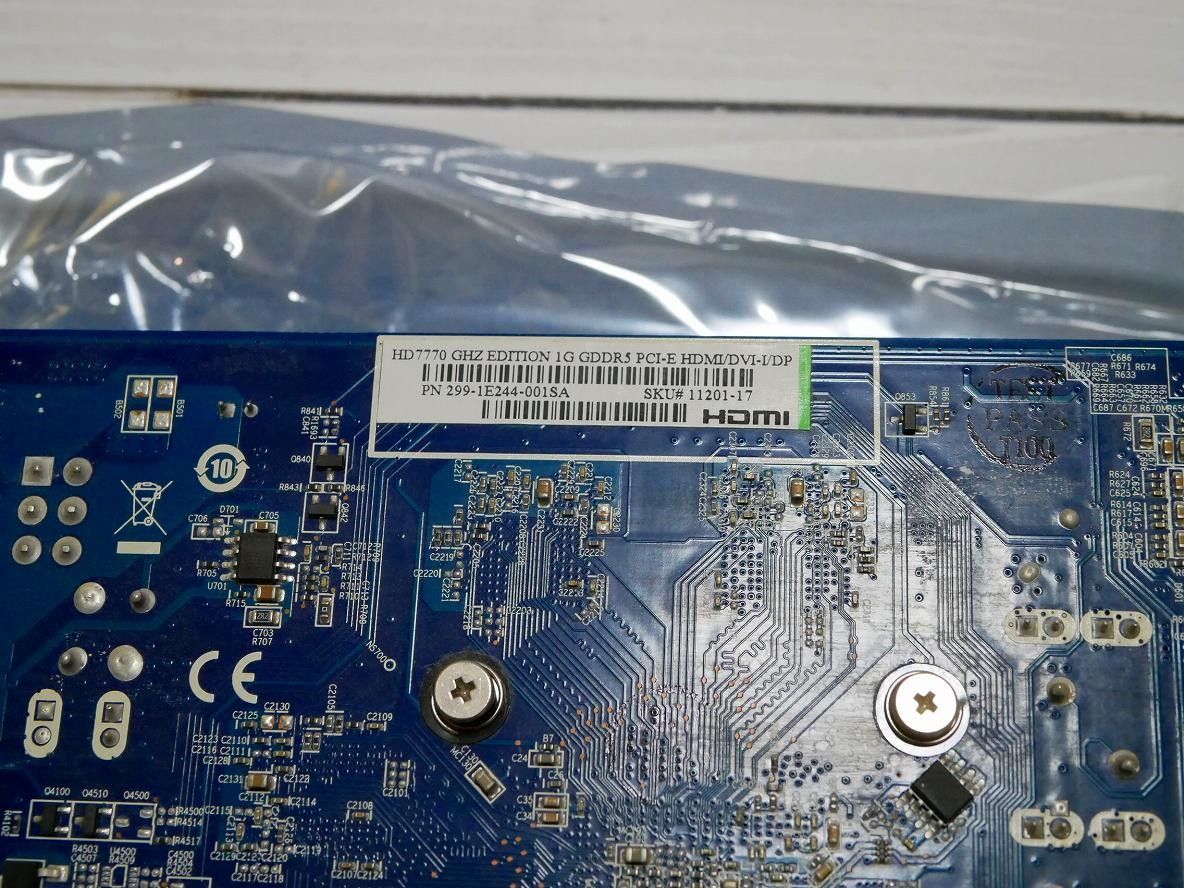 【ジャンク】SAPPHIRE HD7770 GHZ EDITION OC 1G GDDR5 PCI-E HDMI/DVI-I/DP