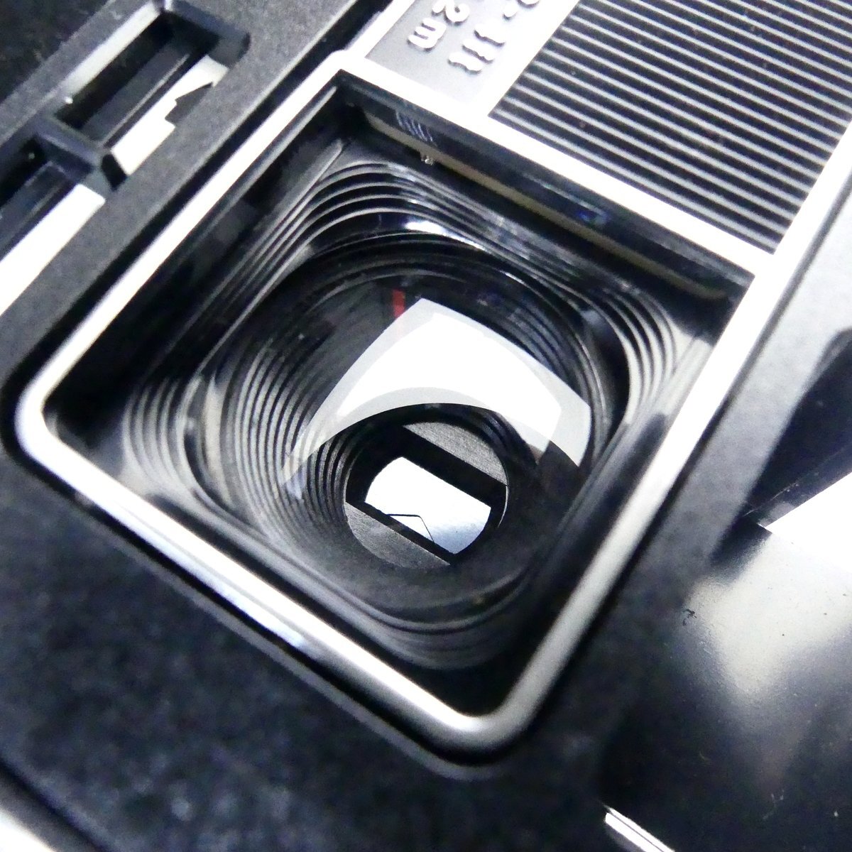 Polaroid ポラロイド OneStep Flash ポラロイドカメラ インスタントカメラ レトロ 現状品 USED /2404Cの画像7