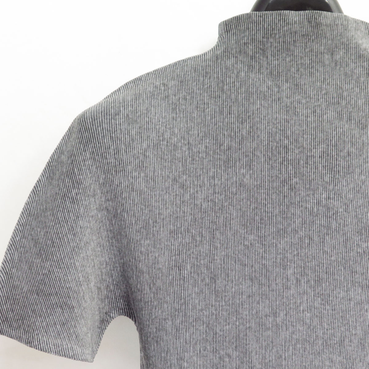 PLEATS PLEASE ISSEY MIYAKE HI NECK GREY TOP プリーツプリーズ イッセイミヤケ ハイネック グレー トップス カットソー PP21-FK204_画像3