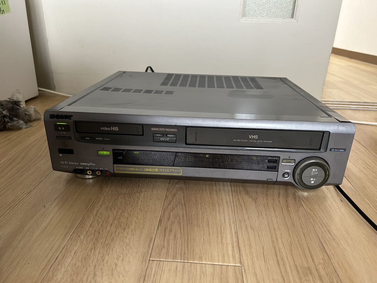 A81 SONY ソニー WV-TW1 VHSビデオデッキ ビデオカセットレコーダー Wデッキ の画像1