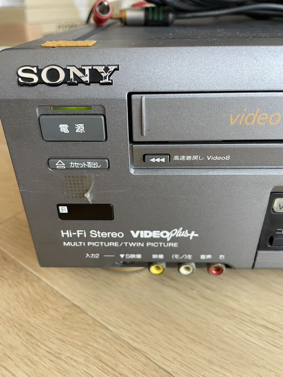 A94 SONY Hi8/VHS Wデッキ WV-TW2 ビデオデッキ 中古 現状品 の画像4