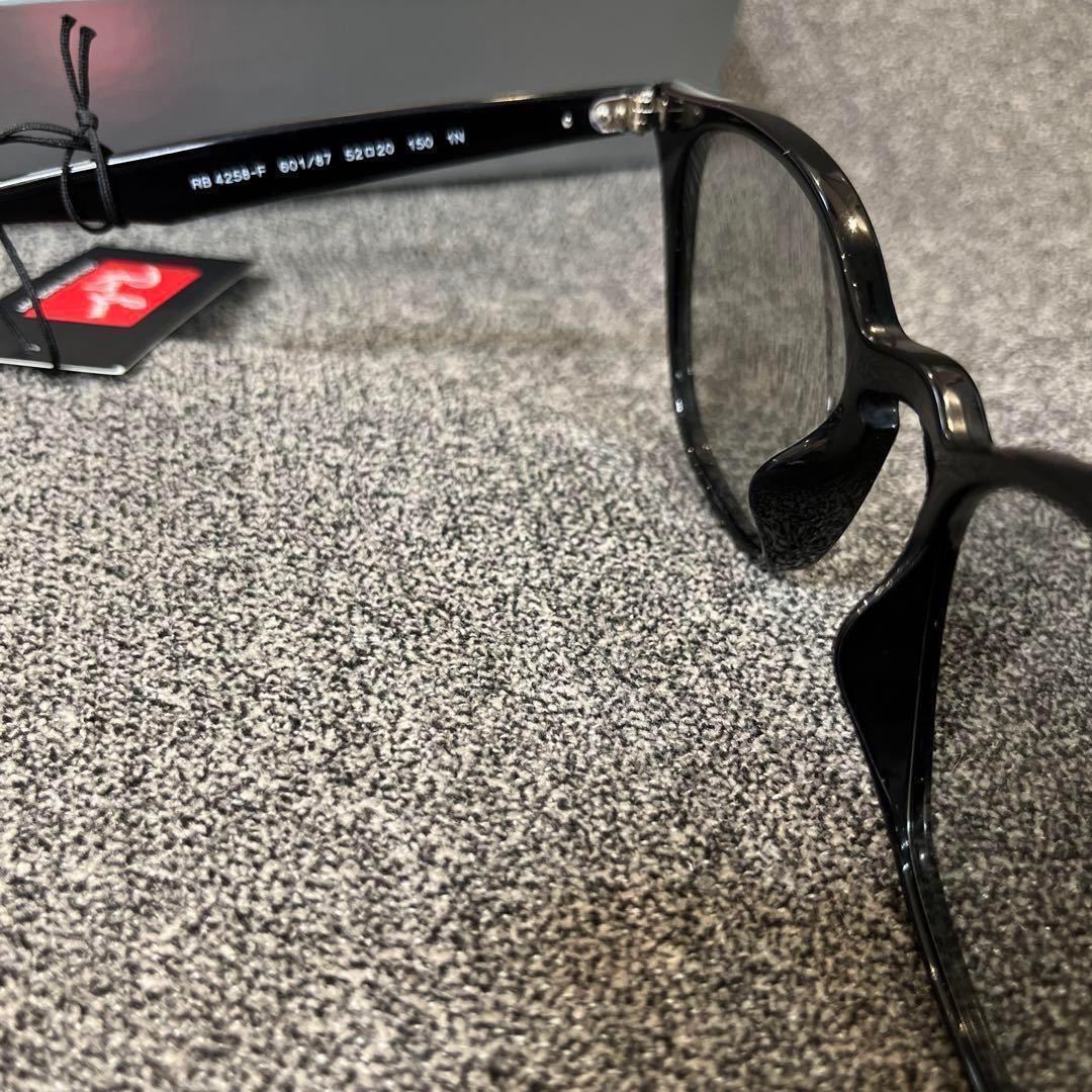 新品日本正規RayBan レイバン RB4258F 601/87 52 アジアンフィットサングラス 付属品完備　ケース黒_画像6