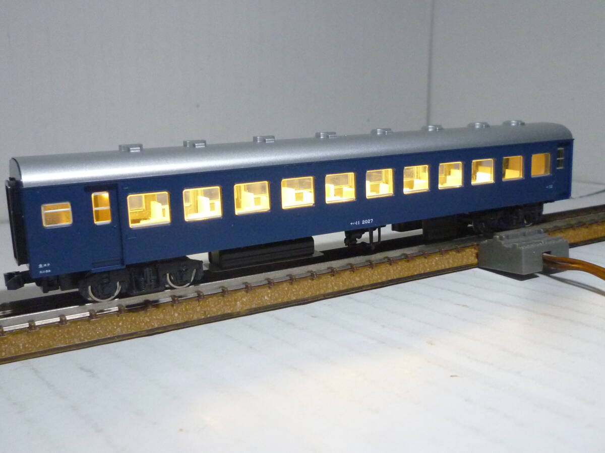 KATO　カトー　国鉄10系客車　ナハ１１　室内灯装備_画像1