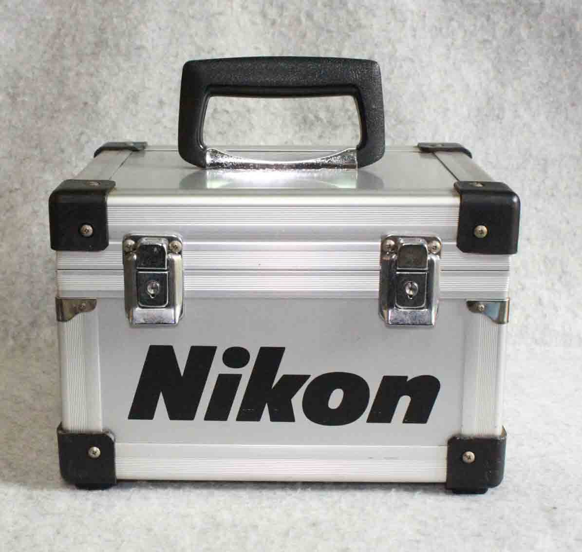 [is278]ニコン　カメラケース　ハードケース Nikon camera case _画像1
