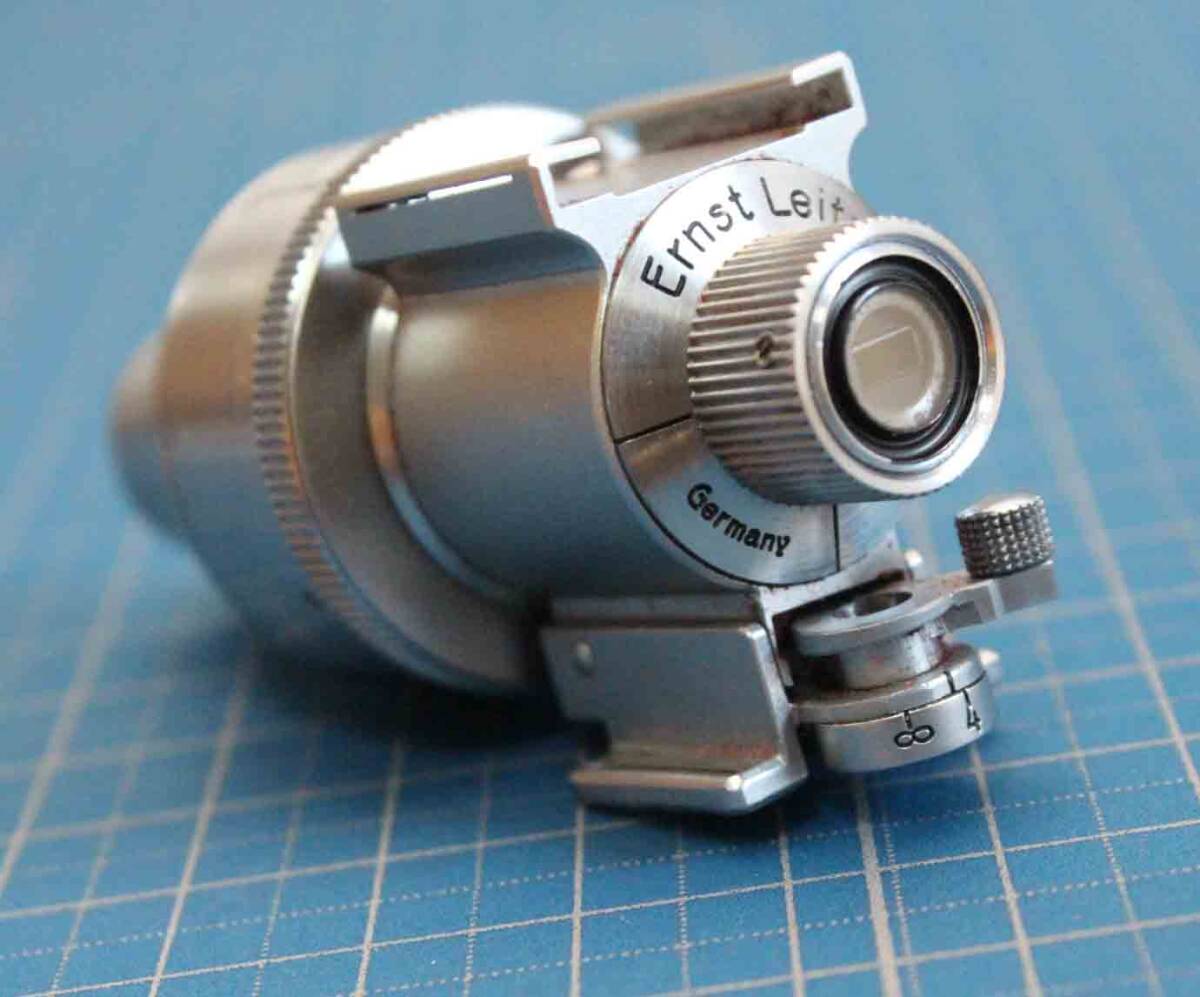 [is333]ライツ ユニバーサル ファインダー 3.5-13.5cm ライカ  Leitz universal finder Germany Leica 35-135mm sucher ケース付きの画像2